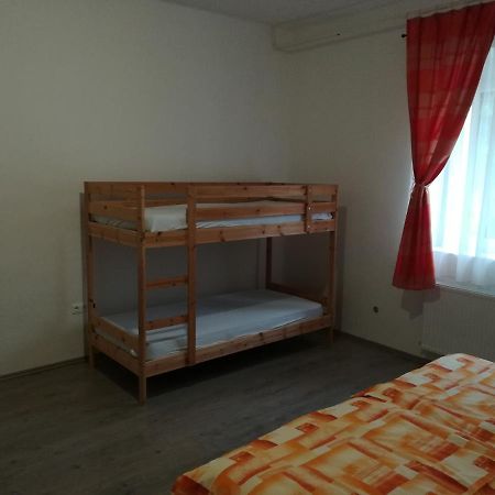 Suemegi Levendula Apartmanok ภายนอก รูปภาพ