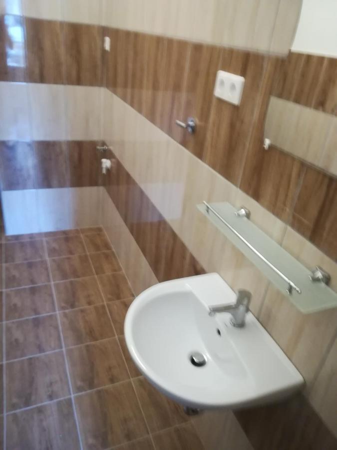 Suemegi Levendula Apartmanok ภายนอก รูปภาพ